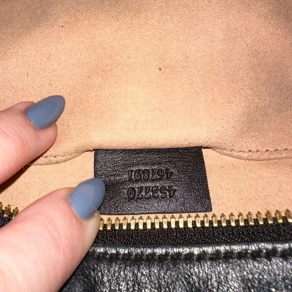 GUCCI Guccissima Small Signature Camera Bag - Picture 11 of 16